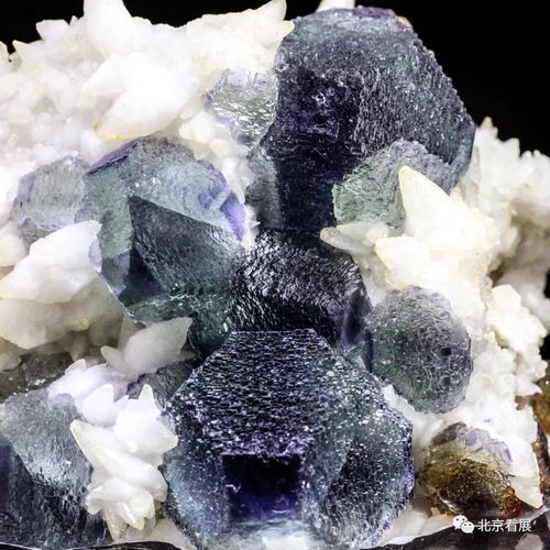 國(guó)內(nèi)頂級(jí)礦物晶體首次展出，彰顯科學(xué)價(jià)值與藝術(shù)魅力